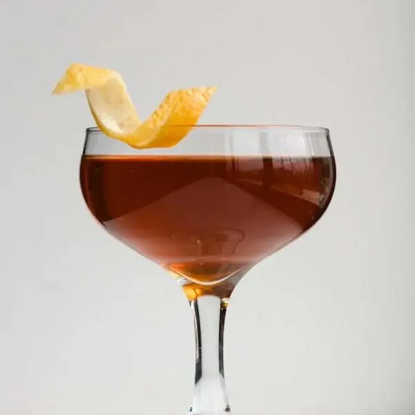6 Birthday-Themed Cocktails To Celebrate Yourself During A Busy Holiday Season
